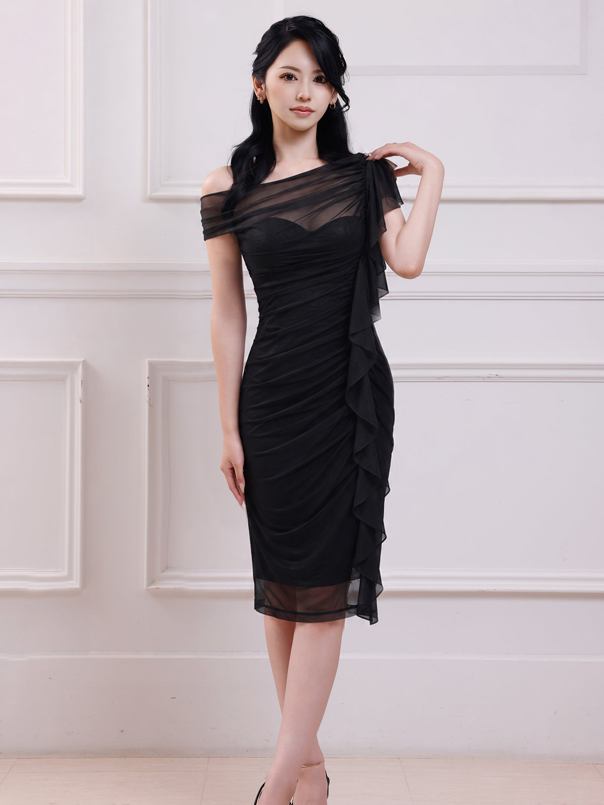 いの：160cm（着用サイズ：XS　着用カラー：ブラック）