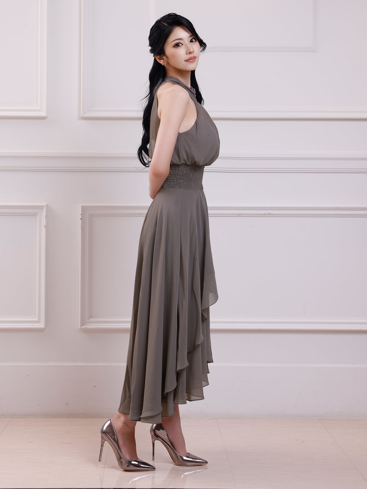 いの：160cm（着用サイズ：XS　着用カラー：グレージュ）